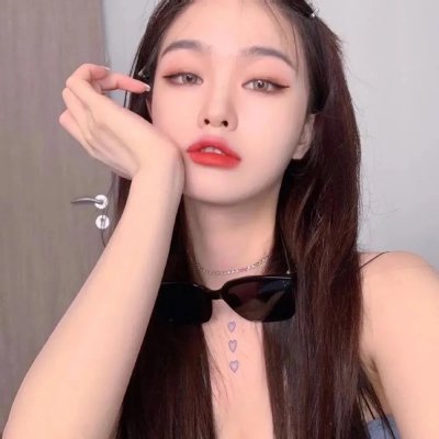 爱你们的希尔德 在线观看封面